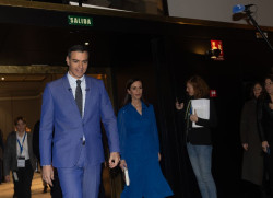 S&aacute;nchez quiere recomponer puentes con los votos de Podemos y dice que Irene Montero : "Lo ha hecho muy bien"
