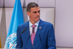 S&aacute;nchez tiene que estar preocupado por los casos judiciales de su mujer y hermano