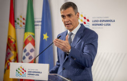 Sanchez viajar&aacute; a India, Hungr&iacute;a, Azerbay&aacute;n, Ecuador y Brasil Porque en Espa&ntilde;a no pasa nada y est&aacute; tranquila