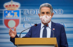 Seg&uacute;n Revilla los PGE de 2022 incluir&aacute;n 22 millones para Valdecilla, 