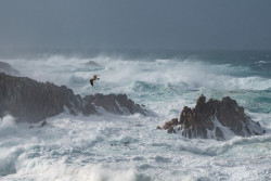 Siete provincias del norte peninsular est&aacute;n hoy en aviso por viento fuerte y oleaje