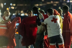 Sigue la avalancha de inmigrantes llegan tres cayucos con 195 inmigrantes al sur de Gran Canaria en las &uacute;ltimas horas