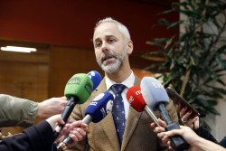 Silva "saluda positivamente" la contrapropuesta de la Junta Docente pero dice estar "lejos de nuestro alcance"