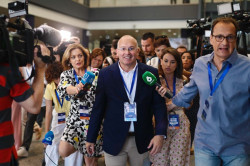 Tellado dice que la sede del PSOE "es hoy un velatorio" frente a un PP "preparado" para "pasar p&aacute;gina" de S&aacute;nchez