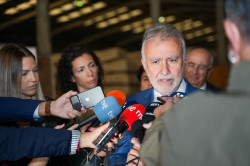 Torres deja la pol&iacute;tica tras anunciar que tiene c&aacute;ncer