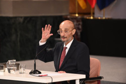Un acto civil despedir&aacute; al expresidente de Arag&oacute;n, Javier  Lamb&aacute;n, este s&aacute;bado en Ejea