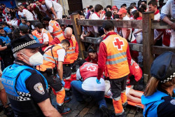 Un c&aacute;ntabro de 21 a&ntilde;os, herido por asta durante las vaquillas del tercer encierro de San Ferm&iacute;n