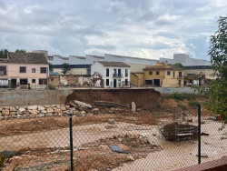 Un talud se desprende en el barranco del Poyo en Picanya