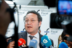 Un testigo ratifica en el Supremo que vio a Garc&iacute;a Ortiz "revisando" un m&oacute;vil con su `n&uacute;mero dos` el d&iacute;a del registro