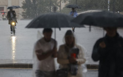 Un total de 26 estaciones de AEMET igualaron o superaron ayer los 30 l/m2 de lluvia y Tama (Cantabria) lleg&oacute; a 66,8 l/m2