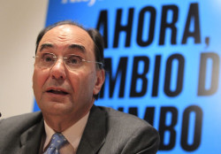 Vidal-Quadras critica a S&aacute;nchez por su poco inter&eacute;s tras su ataque: "El holograma de La Moncloa puso un tuit"
