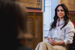 Vox pide a Feij&oacute;o "desacomplejarse" y aprender de la izquierda, que se une "al que sea", para tener el poder