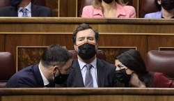 Vox tacha de "propaganda" el acuerdo alcanzado por S&aacute;nchez en la cumbre y exige que "baje de una vez" los impuestos
