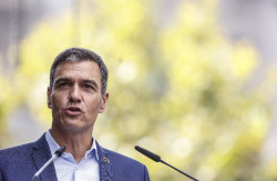 Y S&aacute;nchez advierte a Putin de que Espa&ntilde;a no reconoce la "anexi&oacute;n ilegal" , &iquest;Y?