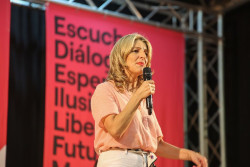 Yolanda D&iacute;az afirma que le "encantar&iacute;a" que Belarra y "mucha gente" de Podemos acuda al acto del domingo para arroparla