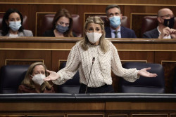 Yolanda D&iacute;az exige un "pacto verde europeo ambicioso" mientras que el paro, que es de su competencia, sigue subiendo