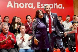 Zuloaga agradece a Lastra su "apoyo y fuerza" y elogia su "tenacidad, capacidad y ganas de luchar"