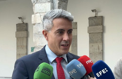 Zuloaga aplaude la "buena noticia" de la adjudicaci&oacute;n de la redacci&oacute;n del enlace que adelanta la alta velocidad