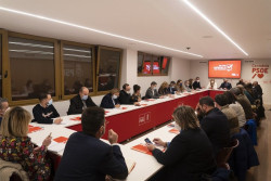 Zuloaga destaca "la valent&iacute;a de las pol&iacute;ticas socialistas en los momentos de m&aacute;s incertidumbre"