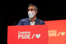  Zuloaga revalida su liderazgo en el PSOE c&aacute;ntabro tras ganar las primarias a P&eacute;rez por el 75% de los votos