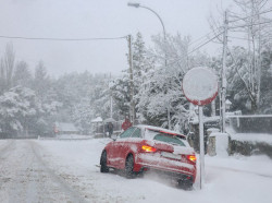 Abren los puertos de monta&ntilde;a y las carreteras de la regi&oacute;n ya est&aacute;n limpias tras el temporal de nieve