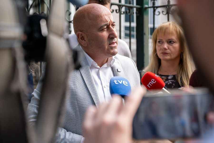 Agust&iacute;n Molleda: Despu&eacute;s de incrementar el censo dice  que ganar&eacute; las primarias" del PSOE en Torrelavega