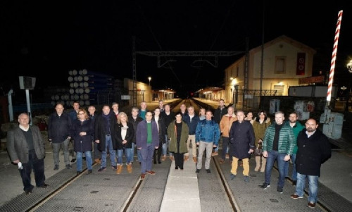 Alcaldes y concejales del PP exigen soluciones por el deficiente funcionamiento  de los trenes y van a los Ayuntamientos que lo sufren 