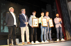 Alejandro Guti&eacute;rrez recoge el Trofeo Ebro al mejor deportista campurriano