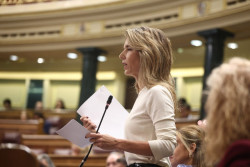 &Aacute;lvarez de Toledo niega que Delcy Rodriguez sea una "persona fant&aacute;stica" y la tacha de "la torturadora faldera de Trump"