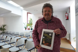 Antonio Manrique presenta en Boo de Guarnizo su libro `Teatro en los bosques de Cantabria`