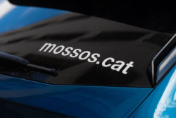 Apu&ntilde;alan a un mosso fuera de servicio al intentar detener una pelea en Roquetes (Tarragona)