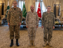 Arabia Saud&iacute;, Pakist&aacute;n y Turqu&iacute;a refuerzan su cooperaci&oacute;n tras los ataques hut&iacute;es