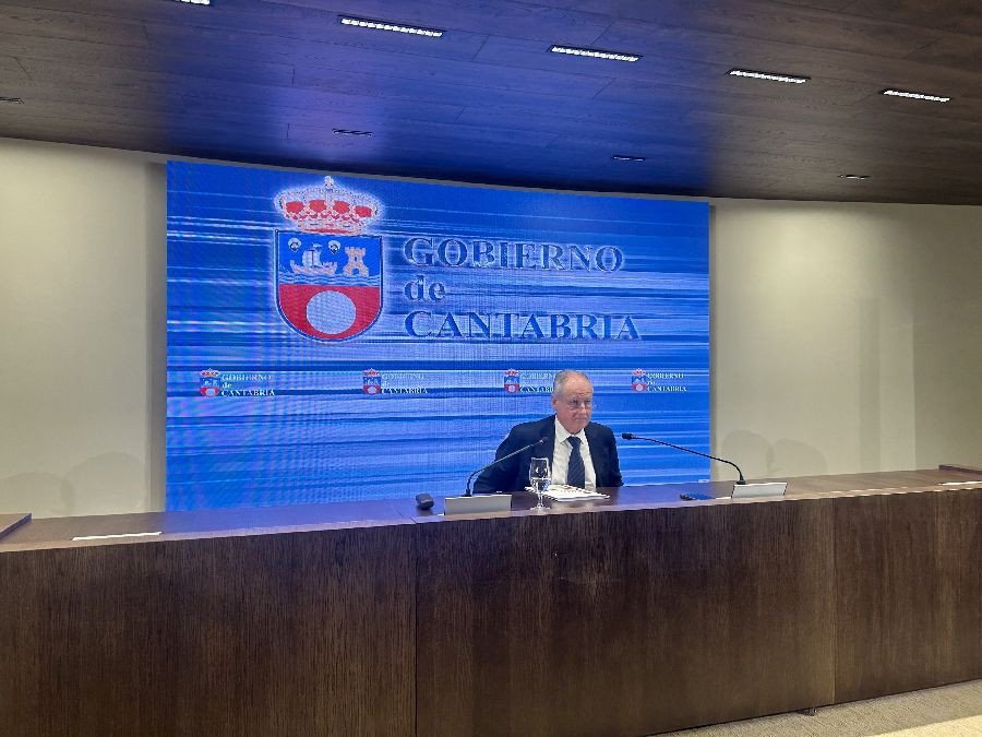 Arasti alaba al sector de automoción cántabro, que compite "desde la calidad, la innovación y el compromiso"