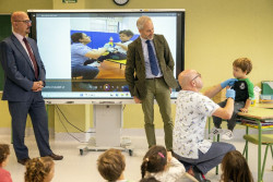 Arranca la vacunación contra la gripe de los niños de 3 y 4 años en los colegios de Cantabria