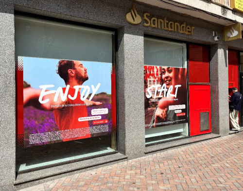 Banco Santander prescinde de 11.260 empleados en un a&ntilde;o en pleno auge de la IA