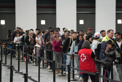 Bruselas recuerda que la regularizaci&oacute;n de S&aacute;nchez no da derecho a los migrantes a circular libremente por la UE