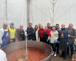 Camargo celebra la II Alubiada Solidaria a favor del Banco de Alimentos