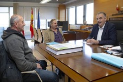 Cantabria estudiará distintos proyectos de infraestructura viaria y abastecimiento de agua de Luena