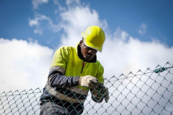 Cantabria gana 849 afiliados extranjeros a la Seguridad Social en agosto, un 3,39% m&aacute;s