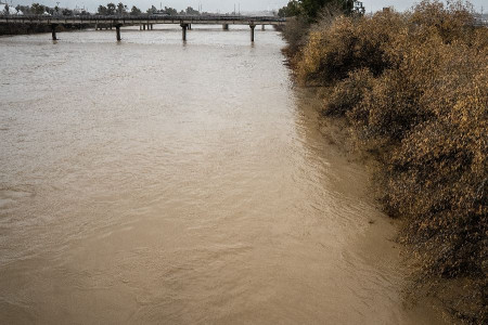 Caos en Espa&ntilde;a: Una fallecida, miles de desalojados, trenes suspendidos, cierre de aeropuertos y carreteras por Leonardo
