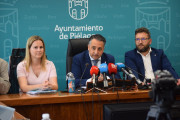 Caram&eacute;s destaca el crecimiento de casi tres millones de euros en las arcas de Pi&eacute;lagos durante su legislatura