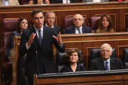 Casado avisa a Sánchez que "las elecciones las carga el diablo" y éste pide "mayoría más rotunda" para evitar bloqueos