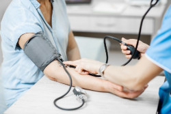 Casi la mitad de los pacientes atendidos en Atención Primaria padecen hipertensión arterial, según un estudio