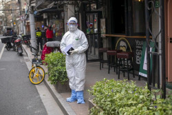 China confirma tres casos de coronaviris de transmisi&oacute;n local y 59 importados