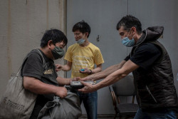 China informa de 42 nuevos casos de coronavirus, 38 de ellos importados