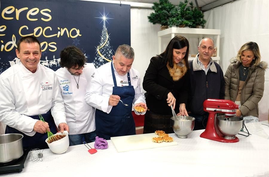 Cocineros Cantabros Comparten Desde Hoy Sus Recetas En Los Talleres De Cocina Navidena Cantabria Liberal