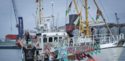 Comandos israelíes abordan el barco `Handala` de la Flotilla a unos 100 kilómetros de Gaza