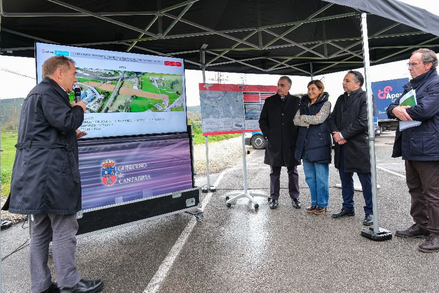 Comienzan las obras de la variante de Renedo, que estará lista en tres años con la presencia de la presidenta María Buruaga