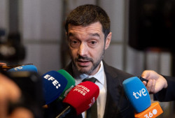 Consumo fija un l&iacute;mite global de 700 euros diarios para dep&oacute;sitos en el juego online y lanza el Portal del Jugador