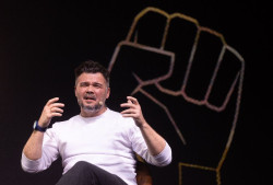 Cr&iacute;ticos de ERC rechazan el pacto con Podemos y que Rufi&aacute;n encabece la lista